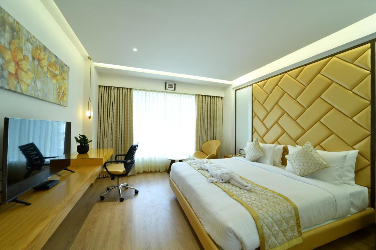 The President Hotel, Kumarapark Bengalúr Exteriér fotografie